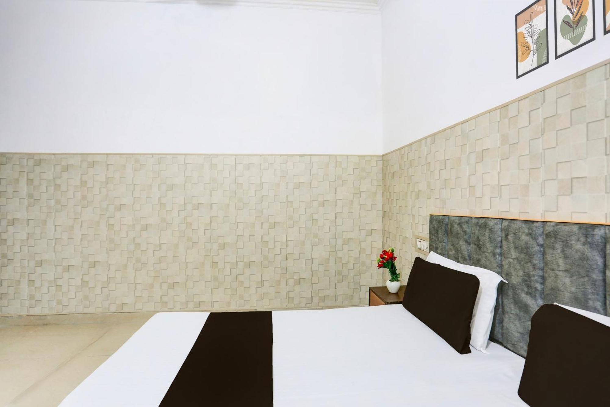 Hotel O Vk Palace Agra  Zewnętrze zdjęcie