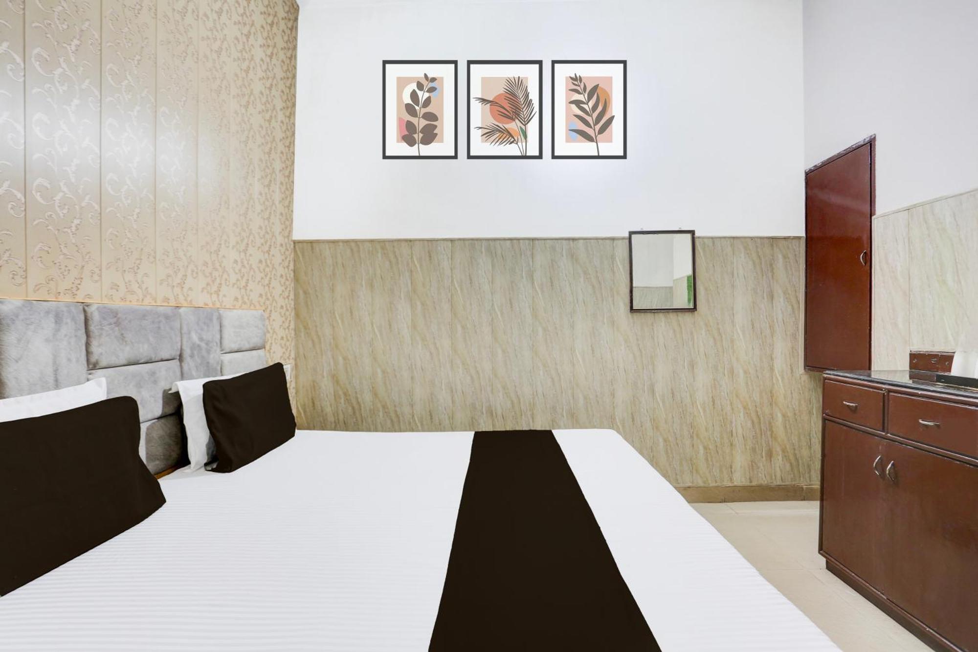 Hotel O Vk Palace Agra  Zewnętrze zdjęcie